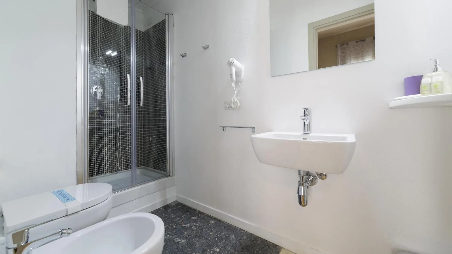 Guest House Sonnino 37 Cagliari Włochy