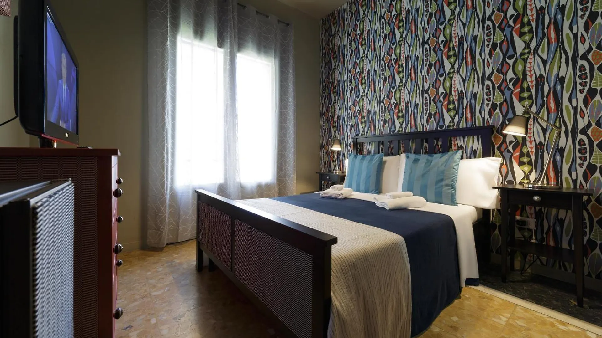 Guest House Sonnino 37 Cagliari 0*,  Italy