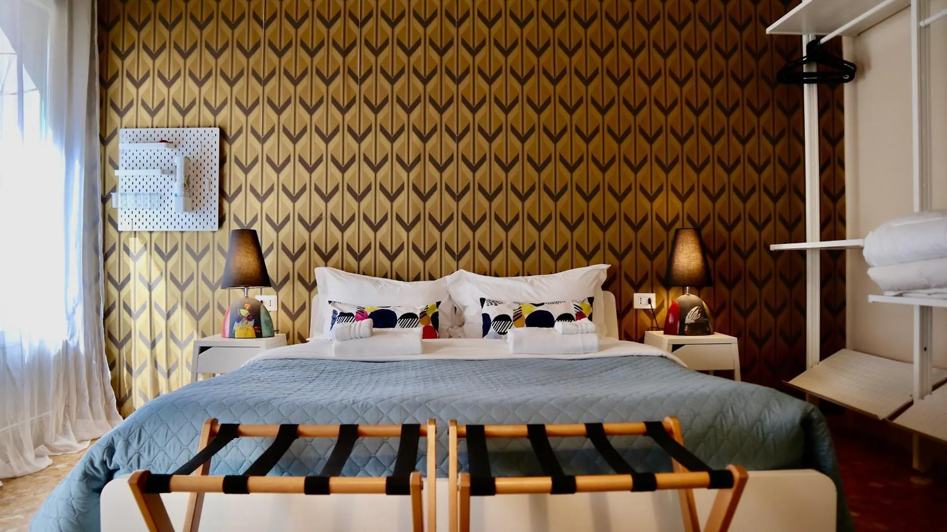 Guest House Sonnino 37 Cagliari Italy